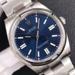 Rolex Oyster Perpetual 41 Blue face 124300(Blue dial oyester) - Image 4
