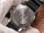 Panerai Luminor Submersible PAM 683- 1:1 Superclone - Image 7