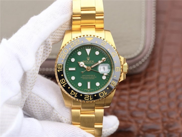 4d39d6_f4ff52792d444e11835bc8ae63ae2e51mv2.jpg Rolex GMT-Master II 116718LN 18K Gold Wrapped -1:1 Superclone - Image 1