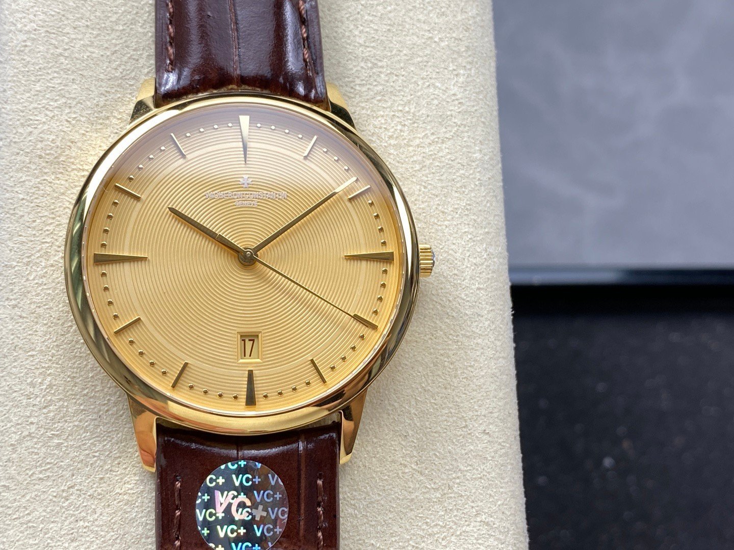 IMG_4946.jpg 1:1 Super Clone Vacheron Constantin ( 85180 )Series Watch - Image 1